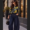 Granatowa bluza z motywem cytryn